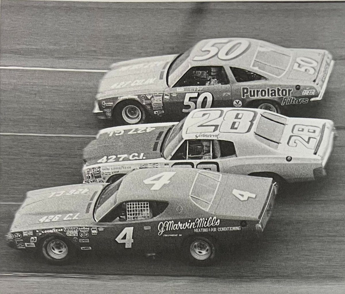 John Sears, Gordon Johncock, and AJ Foyt three wide in the 1973 Daytona 500.