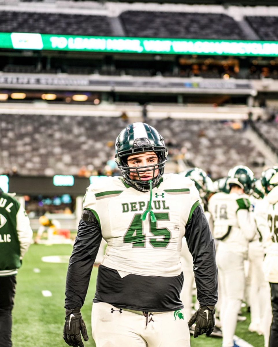 hudl.com/v/2MhUHN
Check out my Junior szn Varsity Highlight tape as a defensive tackle! 6'1 280 3.6 GPA. <a href="/CoachCamp01/">Nick Campanile</a> <a href="/dpfootball/">DePaul Football</a> <a href="/CoachDarrisaw/">Coach R. Darrisaw (Coach Sheed)</a> <a href="/Coach_Keith__/">Coach Keith</a>