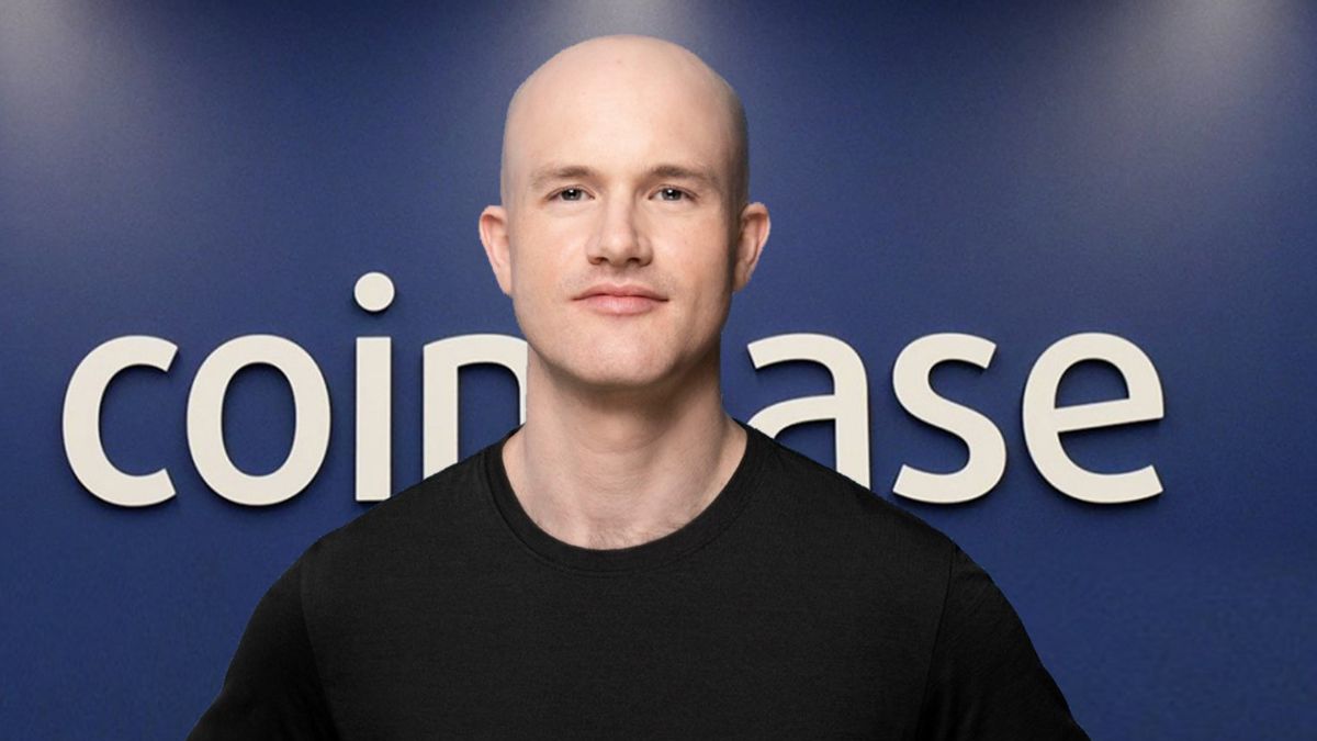 BREAKING NEWS 🚨

#Coinbase launches new feature allowing users to send #Bitcoin &amp; #crypto via WhatsApp, Instagram, and TikTok