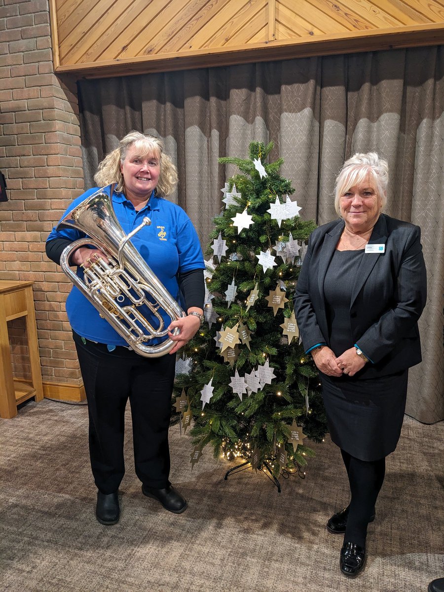 Playing with Grays Band this eve @stlukesbasildon Light Up a Life Service at Basildon Crem. As a @coopuk Member Pioneer, I reached out to Grays @CoopFuneralcare & Lynne & Emma kindly attended. #ItsWhatWeDo @JackWcoop @mariamali2511 @Ozymandias27