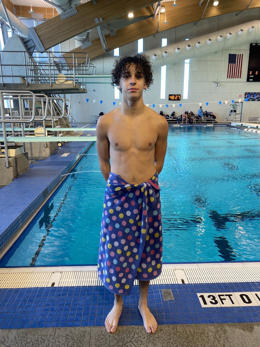 Congratulations to Hamza Lamrani on qualifying for state in diving!