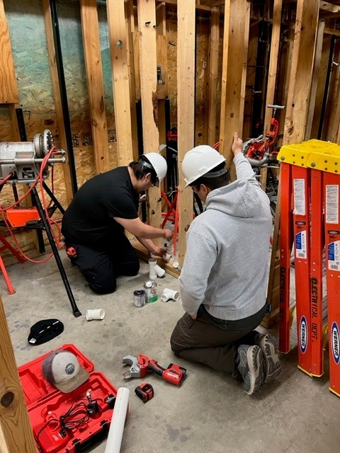 cdcmorrisonmn's tweet image. .@MinnStateEdu's #PlumbingTechnology diploma offers hands-on training that prepares you for a residential and commercial plumbing career. 

Learn more &amp;amp; apply today: minnesota.edu/programs-and-d…

#statecollege #MNstate #SkilledTrades #SkilledLabor