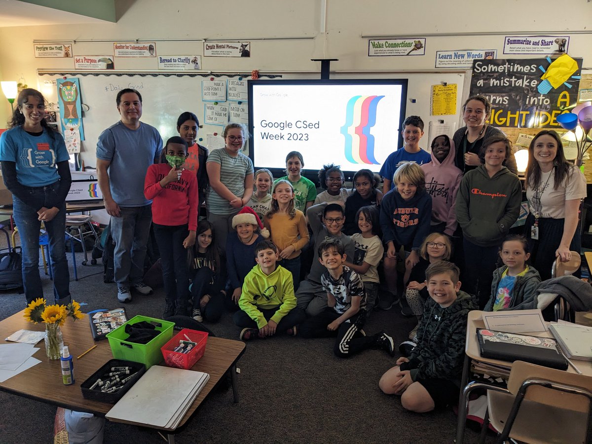 Mrs. Pyles (of books!📚📚) tweet media