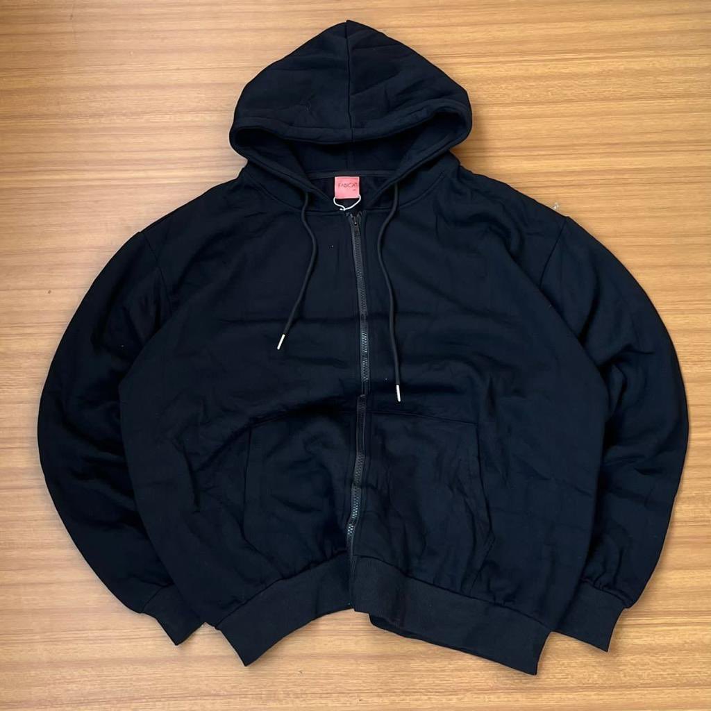 McAmusClothing's tweet image. Limited stock!🔥🔥

ONLY IN BLACK 

250Gh 

Delivery 🚚 available with a fee. 

#ZIPHoodie #goviral #clothing #hoodieshop #tshirtshop