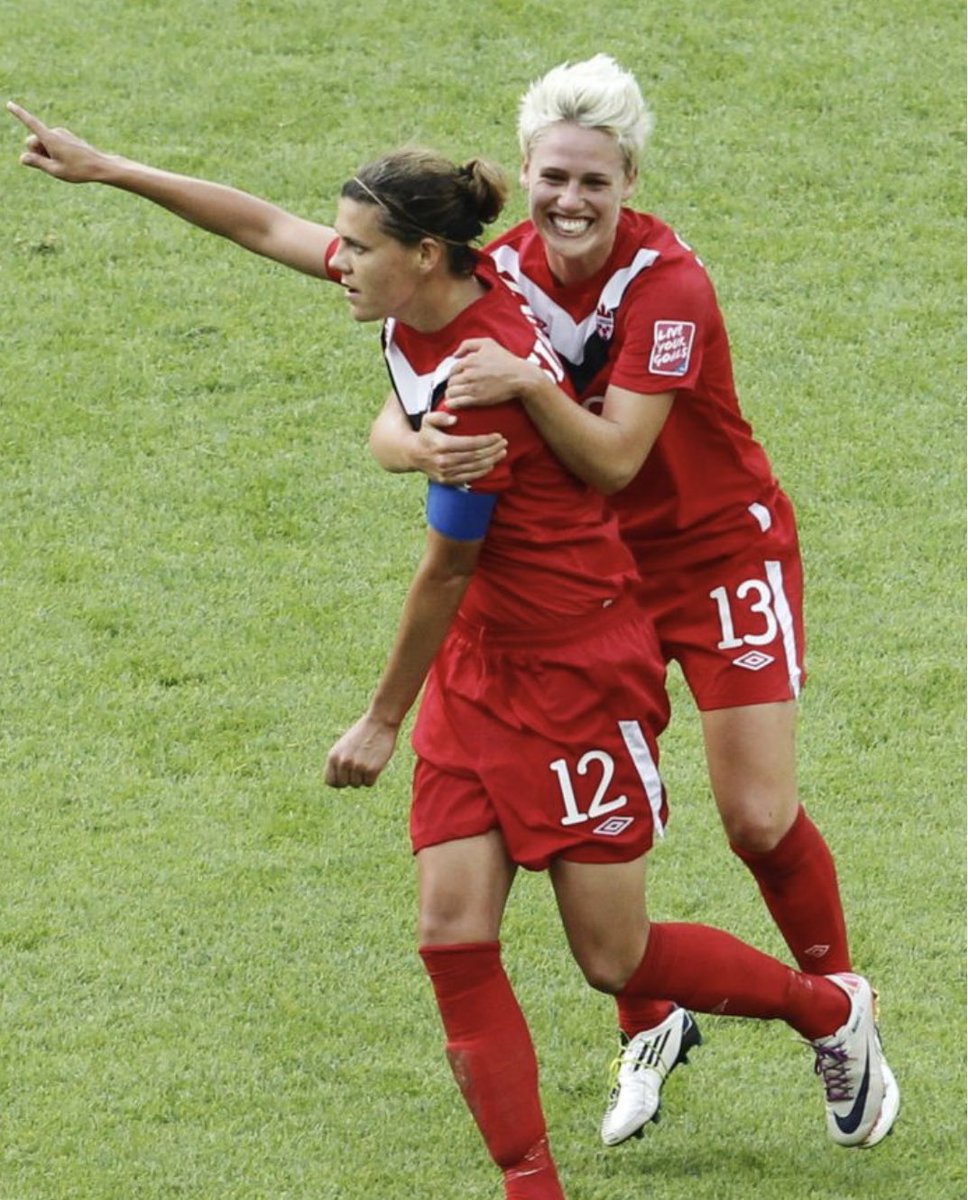 sophieschmidt13 tweet picture