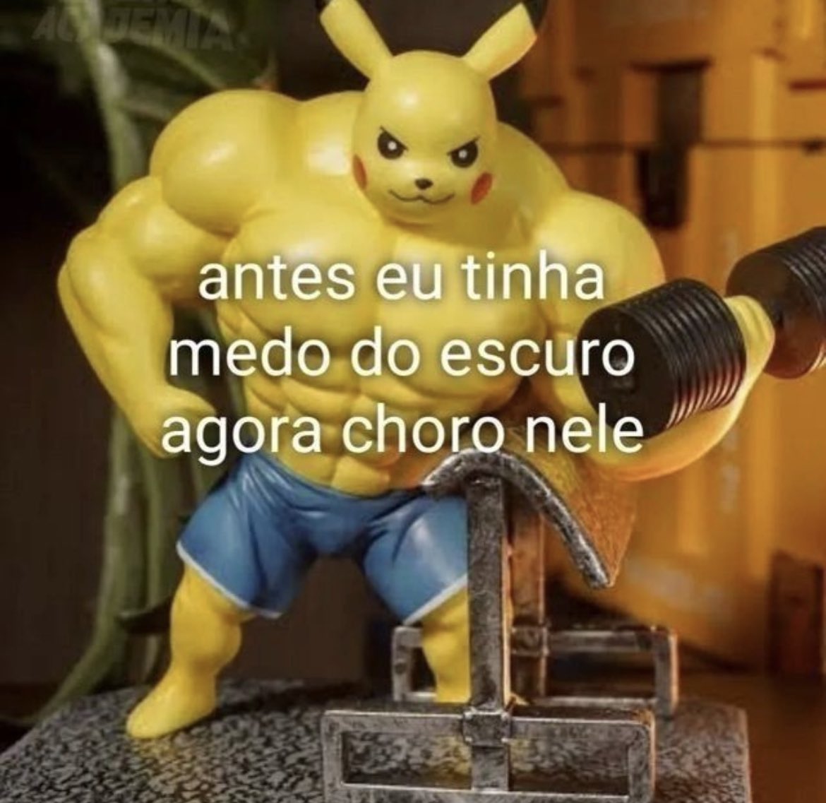 peusaantos's tweet photo. Eu tenho medo da fatura do cartão agora https://t.co/XboLjT909u