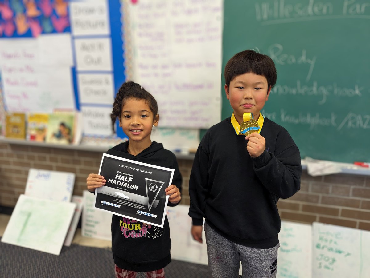 gillisgreen205's tweet photo. Another couple of @knowledgehook #HalfMathalon &amp; #FullMathalon achievers. Way to go T &amp; E! https://t.co/keq5svddiF