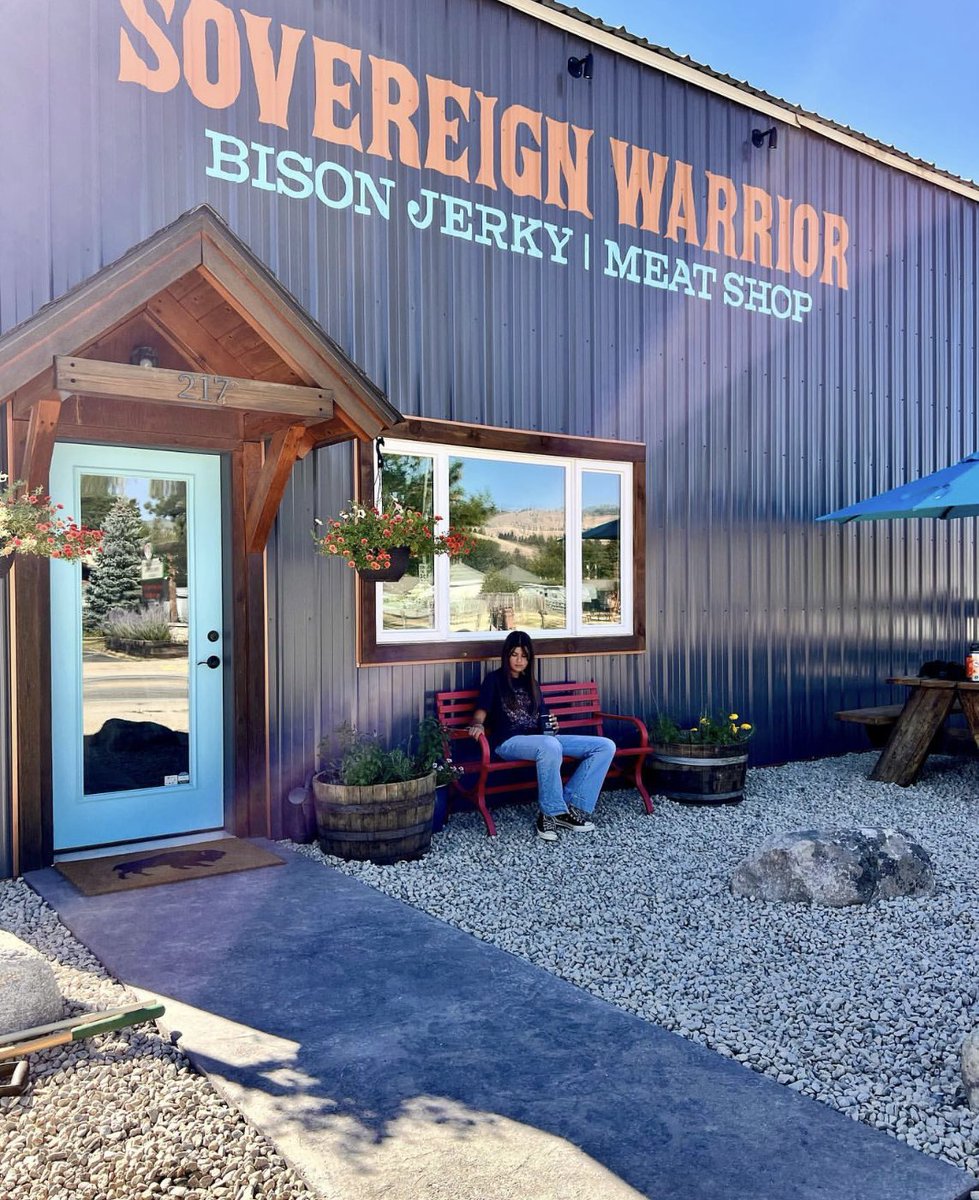 eatsovereignx's tweet photo. Sovereign Warrior is a mindset.
It’s rooted in our belief that life is what we create, every single day. #bison #jerky #bisonjerky #montana https://t.co/CuFtujzx2U