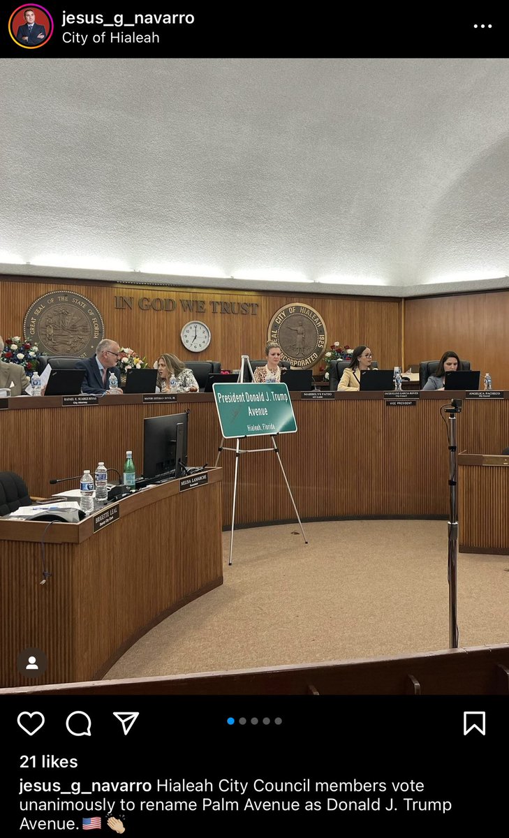 yoshithepatriot's tweet photo. ๐จ BREAKING: Hialeah City Council, in Florida, has just unanimously voted to rename Palm Ave to Donald J. Trump Ave. and they have also unanimously endorsed Trump for president.
Video credit: @Jesus_G_Navarro https://t.co/iepBN77eRi