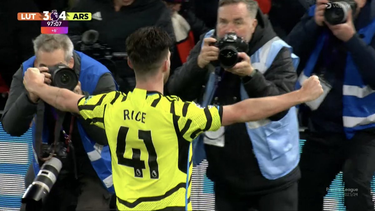 <a href="/SkySportsPL/">Sky Sports Premier League</a> Declan Rice is the BEST midfielder in the League!!!!