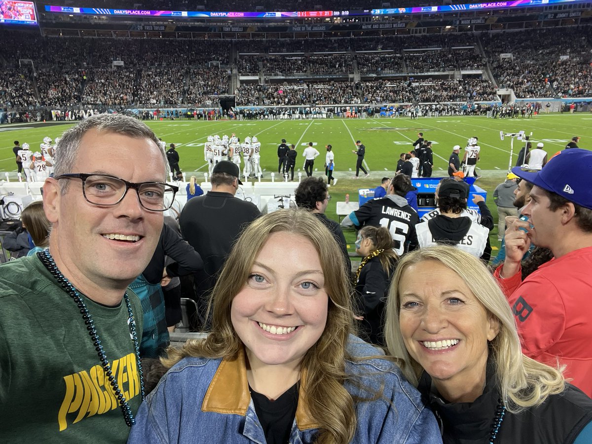 HolterMedia tweet media