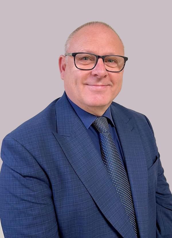 **Family Law Divorce &amp; Finance Specialist Joins LDJ**

We are delighted to announce the arrival of Senior Associate Solicitor, Steven Illidge. Read more here: ldjsolicitors.co.uk/news/family-la… 

#familylaw #divorce #separation #cohabitation #finances