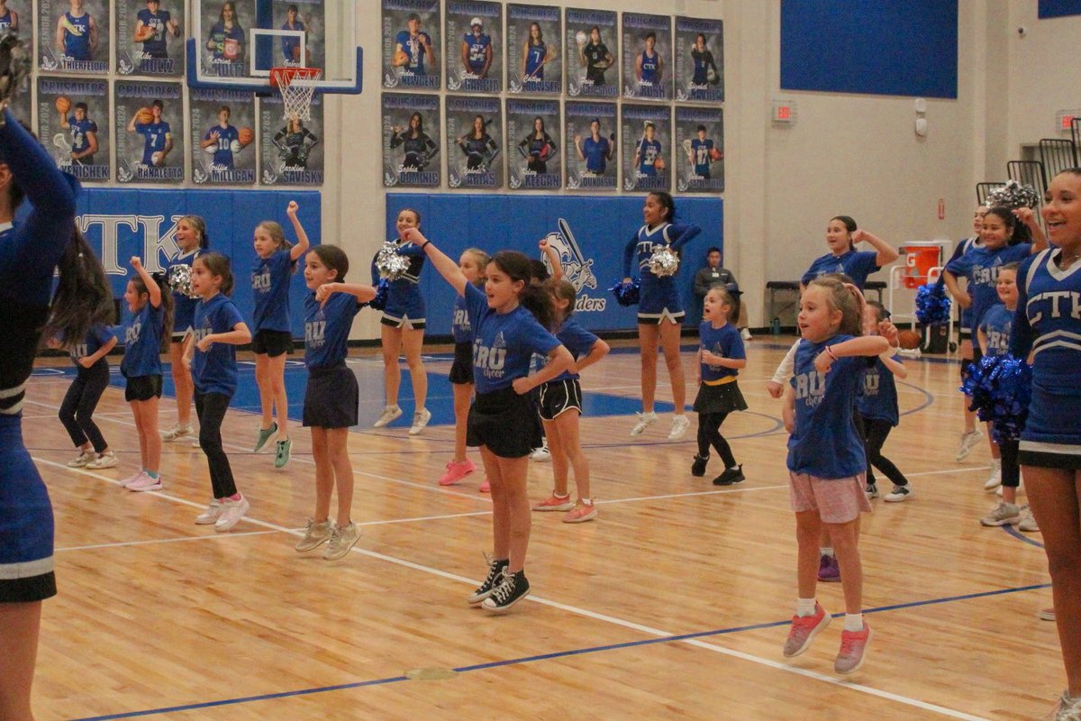 CTKCrusaders's tweet photo. 📣Last week our future Crusaders from our winter cheerleading clinic spent an evening on campus cheering on our basketball teams! 

🙌Thank you to our cheerleaders and our cheerleading coaching staff for serving our youth in such a positive way!

#GoCrusaders | #CTK | #CTKCheer https://t.co/THVjNXmJBJ