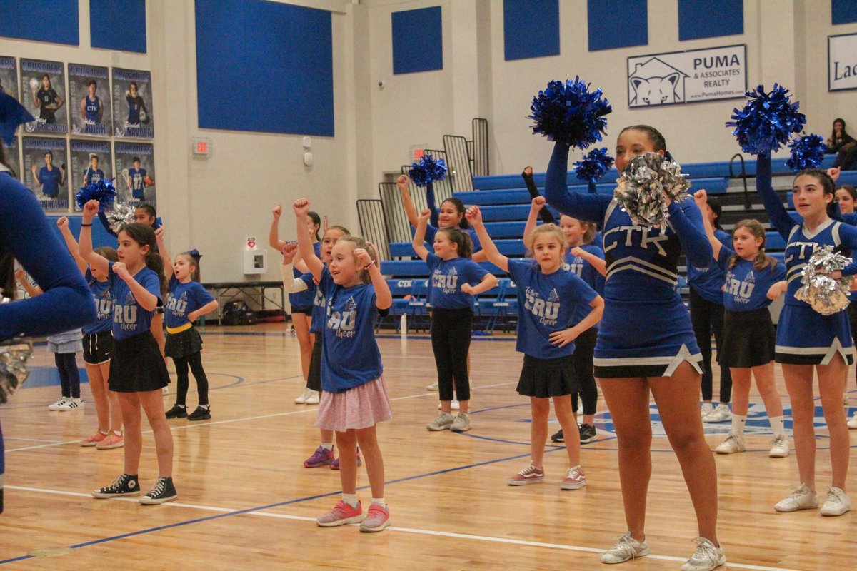 CTKCrusaders's tweet photo. 📣Last week our future Crusaders from our winter cheerleading clinic spent an evening on campus cheering on our basketball teams! 

🙌Thank you to our cheerleaders and our cheerleading coaching staff for serving our youth in such a positive way!

#GoCrusaders | #CTK | #CTKCheer https://t.co/THVjNXmJBJ