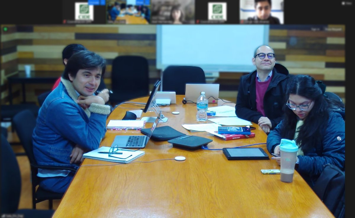 DPP_CIDE's tweet photo. #AdmisionesDPP2024 | Hoy también tuvimos #ClasesAbiertas en el @DPP_CIDE, con la visita de estudiantes externos y aspirantes registrados(as) en la #ConvocatoriaDPP. Los profesores a cargo fueron el Dr. Rodrigo Velazquez (@rovelove7) y el Dr. Guillermo M. Cejudo (@GmoCejudo). https://t.co/edMeB5pSFL