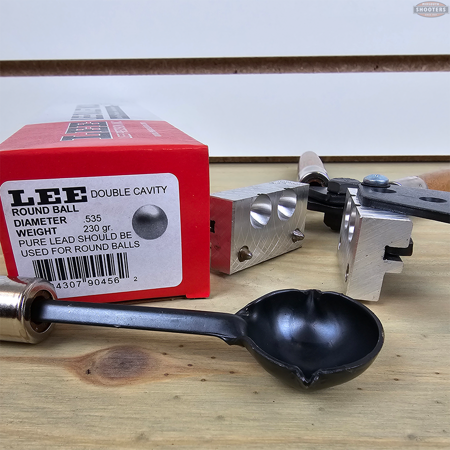 MidsouthShooter's tweet photo. Do you ladle pour your round balls?
#casting #roundballs #leeprecision #doublecavity #ladlepour
(no sales on social media) https://t.co/1vFvfQxWxk