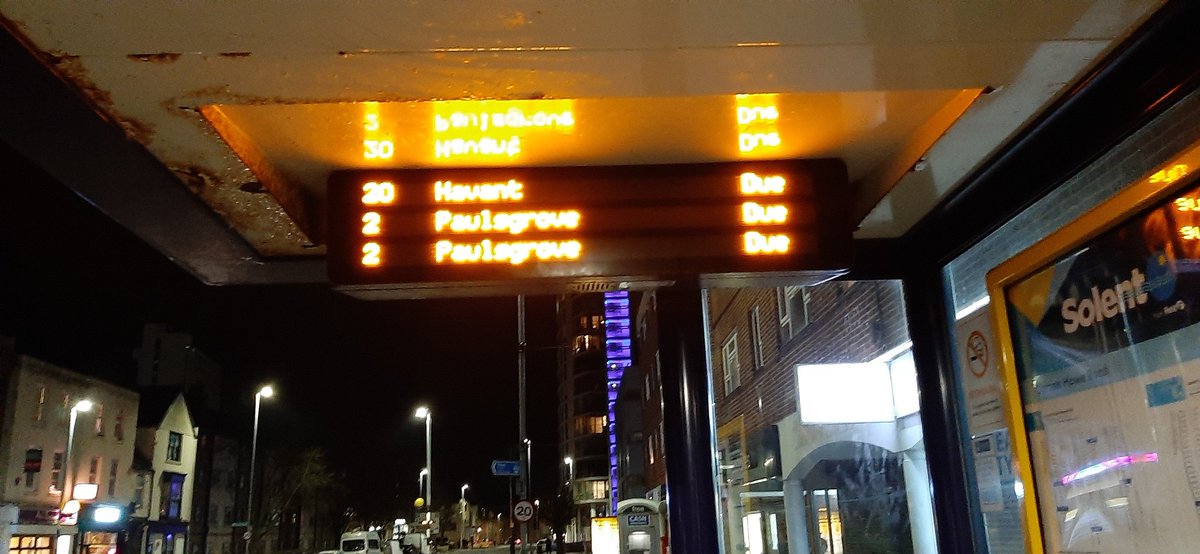 bsole89's tweet photo. @FirstPortsmouth why your 2 service so poor. Bus been showing due for well over 15mins. Its the same every time I use the 2. Feel so sorry for the people who use it everyday https://t.co/kp8S8Xh69O