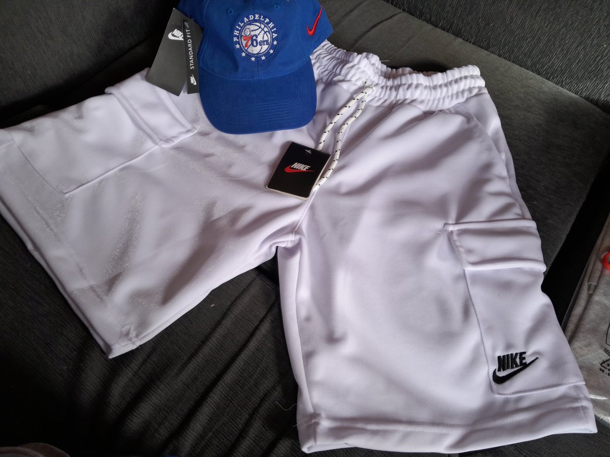b_ris4's tweet photo. Twitter es servicio y yo lo necesito.

Tengo en stock mucha (muchísima) ropa deportiva unisex, como remeras, Bermudas, viseras, camperas y mas.

Sé que la situación está complicada para todos y mas para quienes emprendemos, pero me ayudan un montón rt así llegamos a mas gente 🙌🏻 https://t.co/K6a5L8ERvS