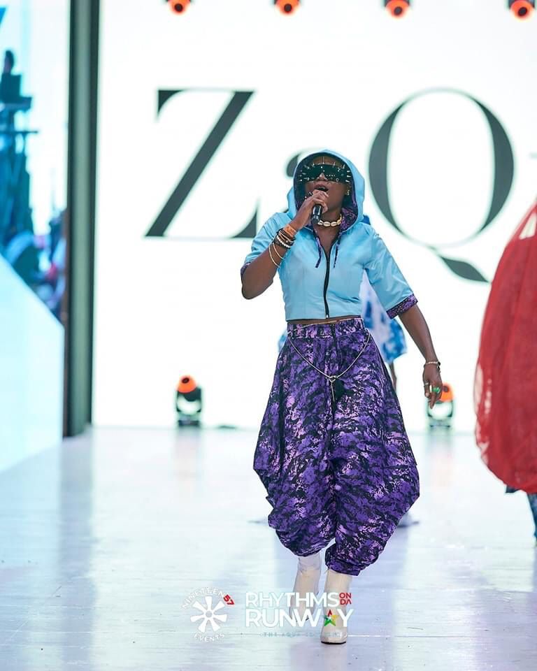 rennergh's tweet photo. RENNER REPRESENTING FOR @zaqigh 💚 on @rhythmsondarunway 🔥🔥🔥
.
.
.
.
.
.
.
.
#aqua #rhythmsondarunway #edition #stepup #zaqi #rennermusic #malova #gerraway #rnymusic #fashion #show https://t.co/zYN2qQT7QY