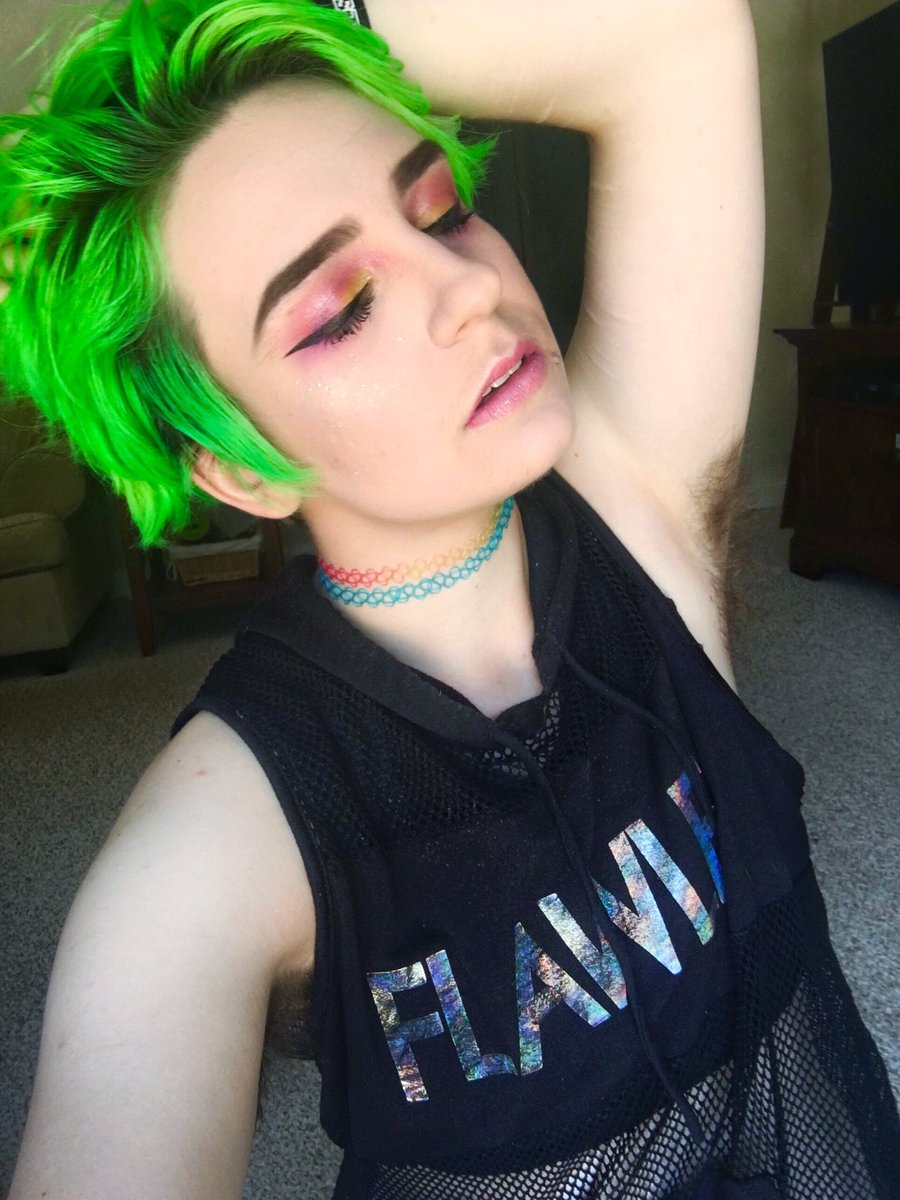 Dyke Nukem tweet media