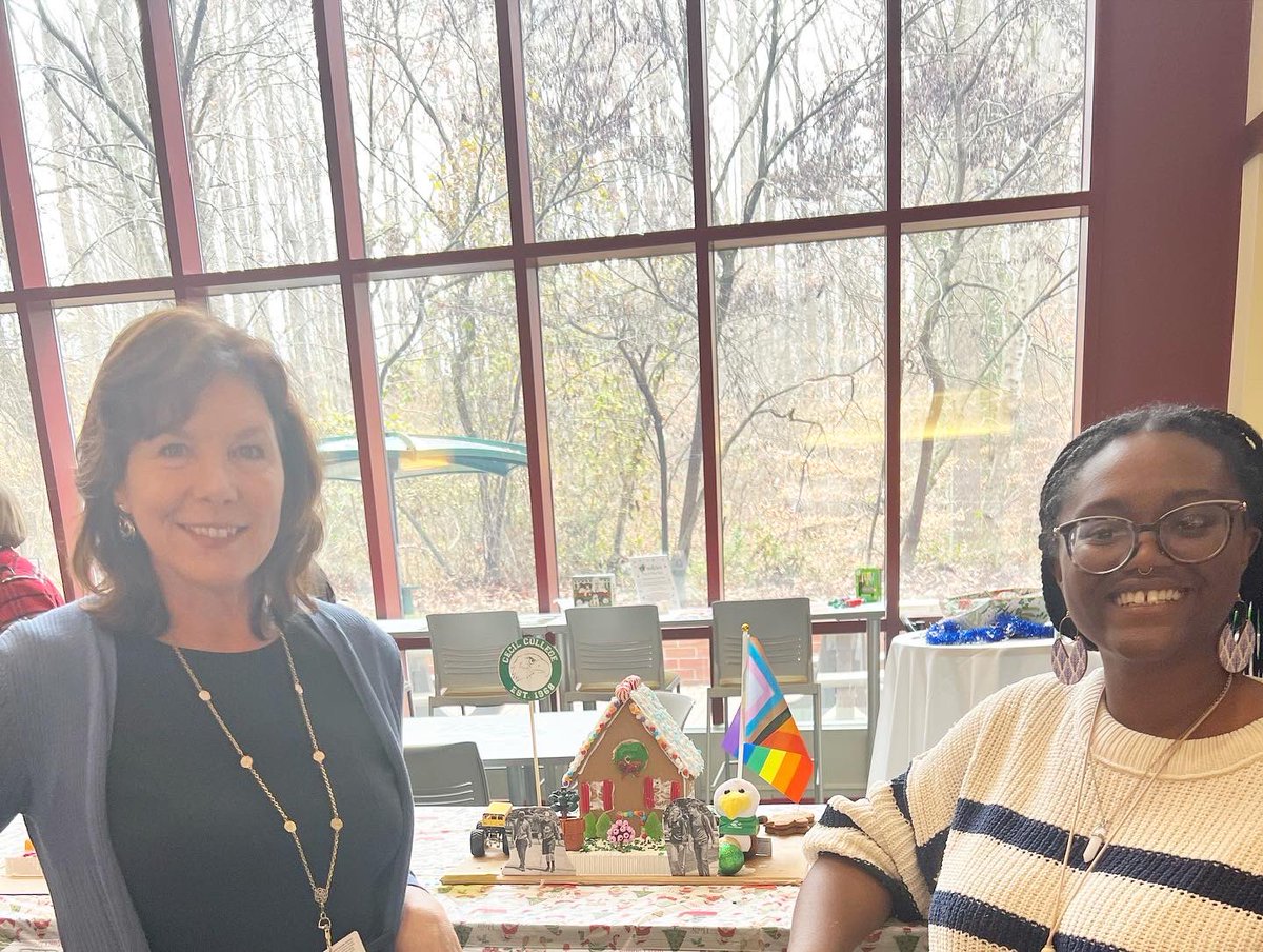 And the winners are ….. Vice President of Enrollment and Student Services Dr. Kim Joyce and her Executive Assistant Dezzarae Crosler. Congratulations, team! #cecilcollege #cecillife #gingerbreadhouse #destressor