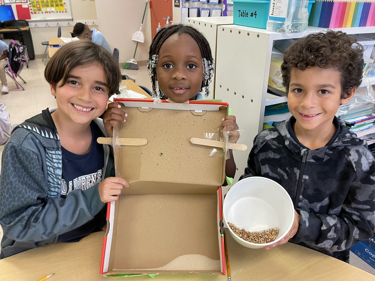 cwdawson514's tweet photo. STEM 4.0 Matrix engagement, exploration, & fun with my Second Grade Gifted Class, creating a Rock Separator through Science, Technology, Engineering, and Math. 👩🏽🔬🧑🏽🔬🧪#MDCPSGiftedEdWeek #YourBestChoiceMDCPS @DavidLawrenceK8 @MDCPSNorth @STEAMDesignated @DebraBrinson @SuptDotres https://t.co/g2eXJktMyw