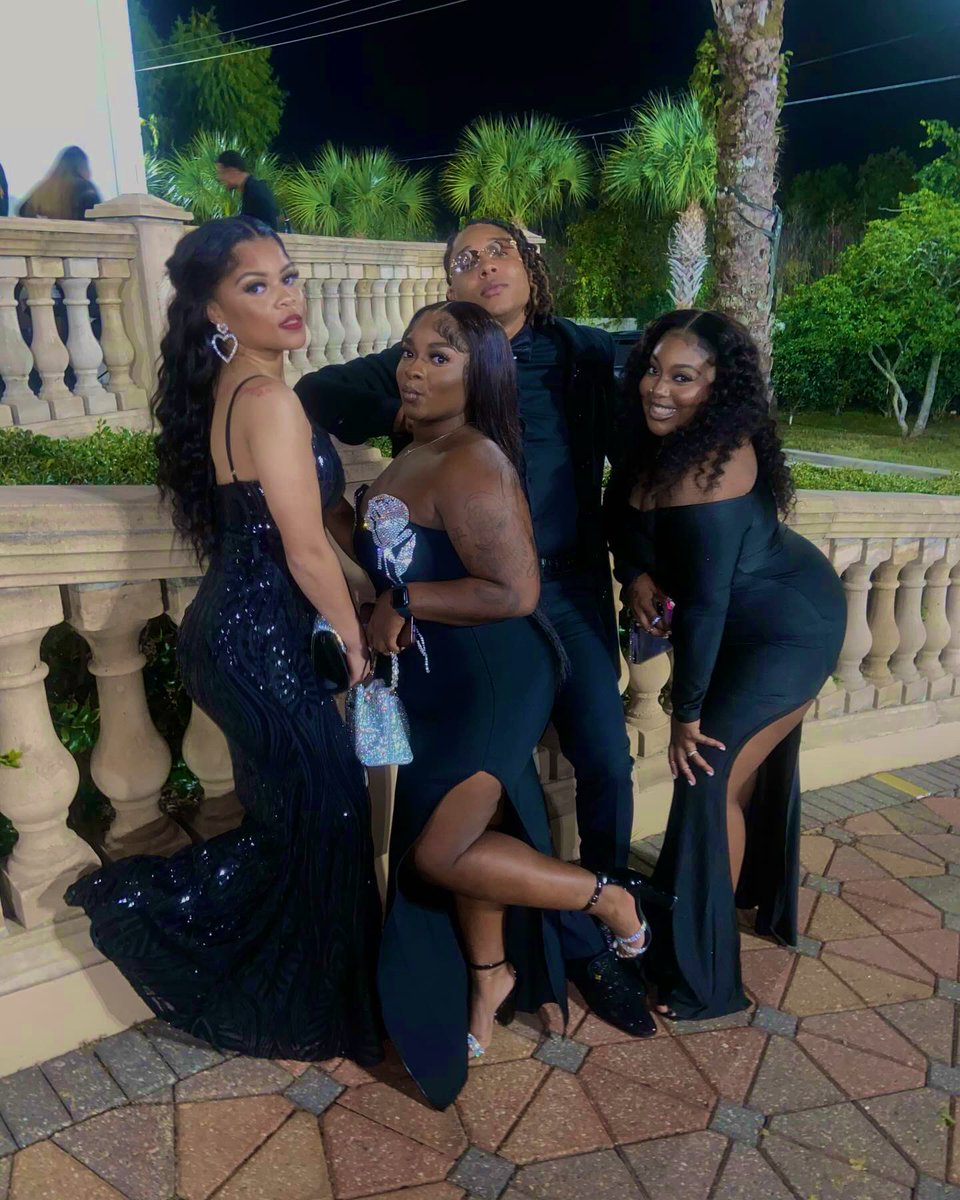 iBeSewin's tweet photo. 🖤🤞🏾love lasts forever, forever is a long time🥂 
#MorrisonMatrimony 💍 https://t.co/a0eR4KyWVN