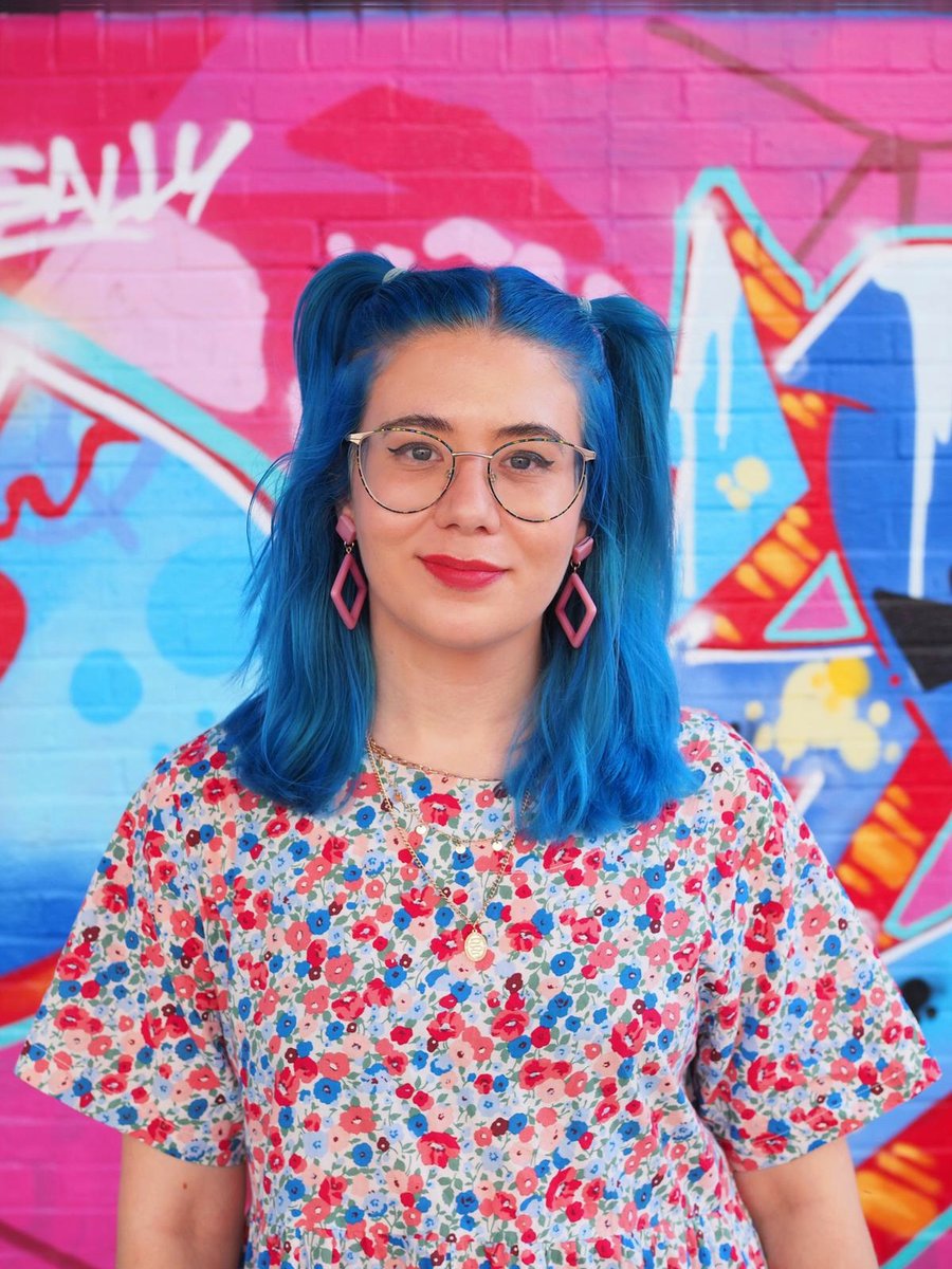 Hi new followers, I’m Rowan! I make video essays about history/culture through a queer lens! 🌈 my videos: youtube.com/c/rowanellisvi… 💙 support my work: patreon.com/rowanellis 📧 hire me as a speaker: rowanellisyoutube@outlook.com 👀my other projects: rowanellis.com