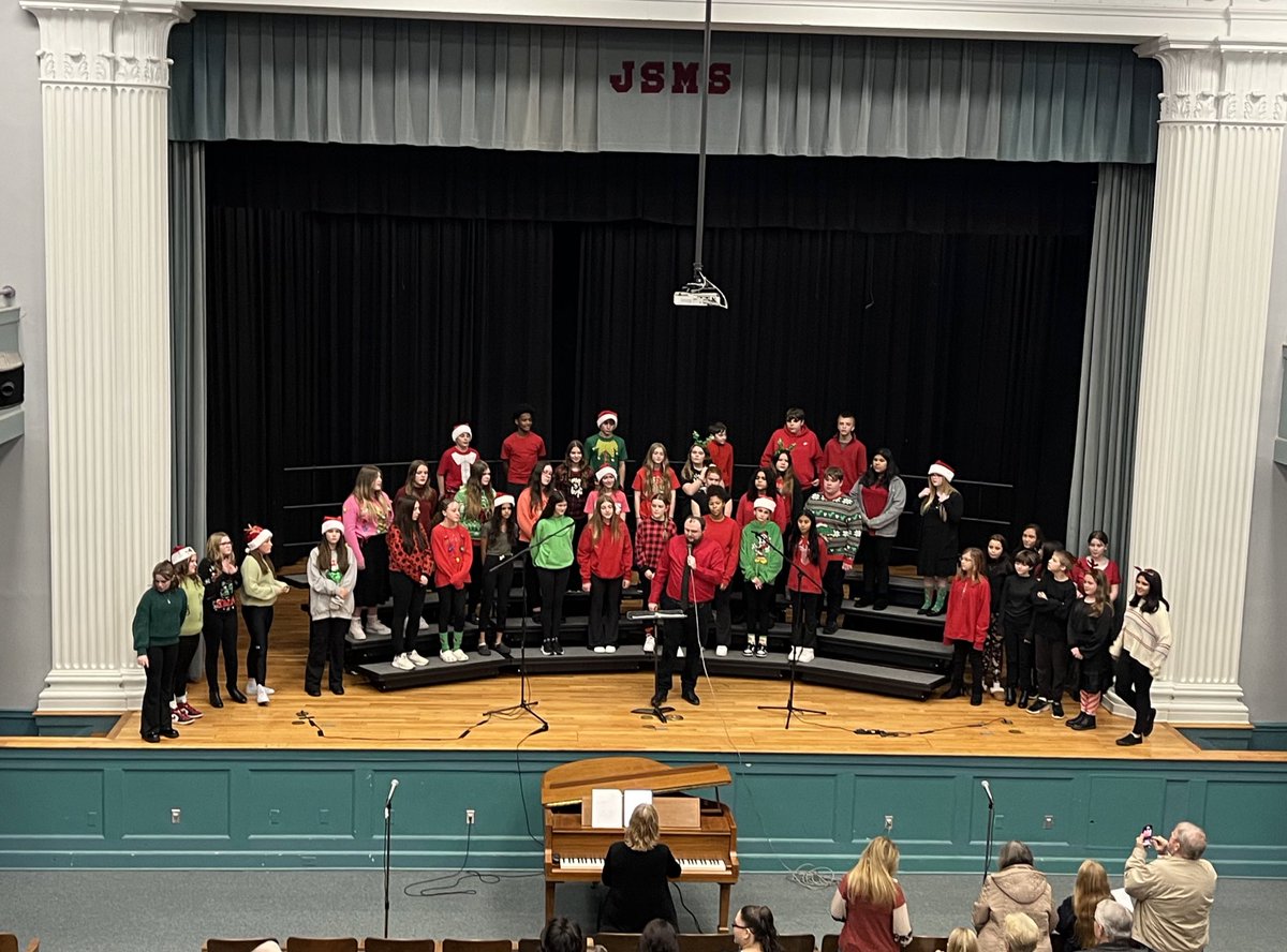 SevierMSband's tweet photo. Congratulations on a wonderful concert to our friends in the Sevier Choir‼️ https://t.co/90xouEgMad