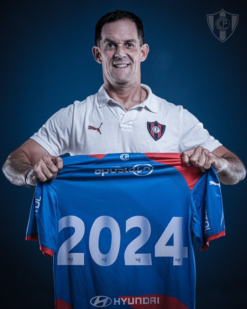 OFICIAL | Víctor Bernay es confirmado como Director Técnico del Ciclón de Barrio Obrero 🌪

¡Que sea con el mayor de los éxitos, Profe Bernay! 💪

#ElClubDelPueblo 🔵🔴
