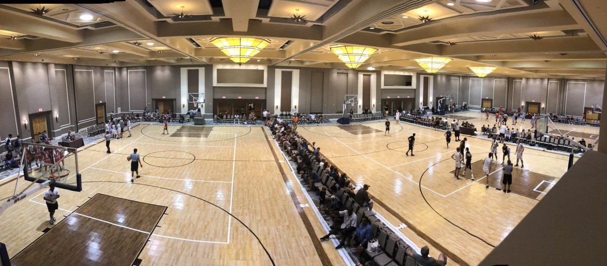 coachMinor3's tweet photo. Three courts in 1 ballroom at the Westin Lake Las Vegas!!! 48 teams… 13 states!
6 years ago today we launched the idea and it ran for four years!
#TheExclusive will be back! Stay tuned! 2025! https://t.co/4cwu3Ixiqe