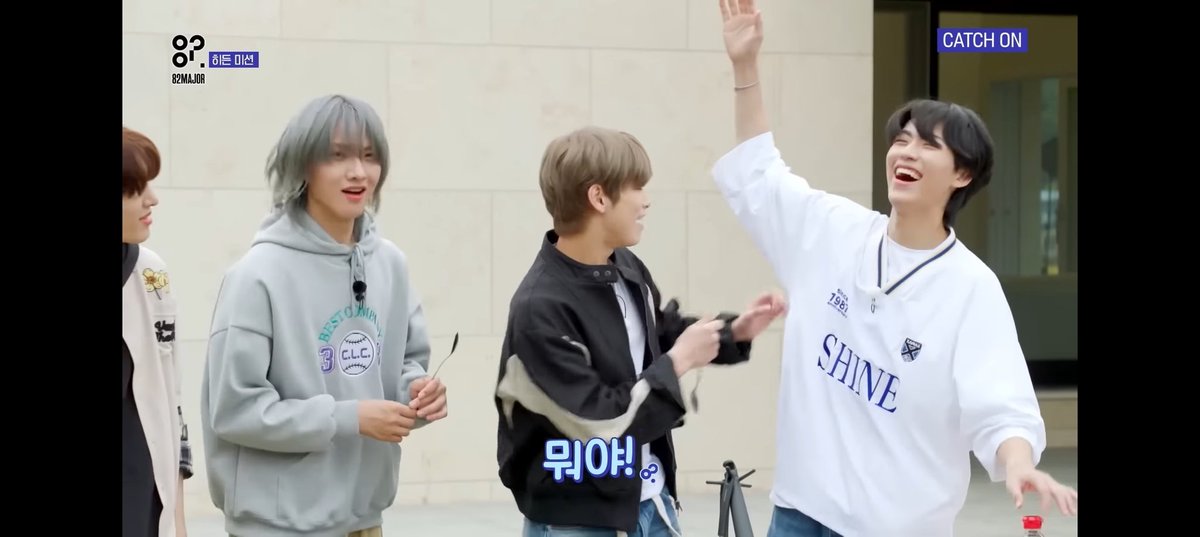 baekhyouwoo's tweet photo. #82MAJOR #์์ดํฐํฌ๋ฉ์ด์ #CATCHON #CATCH_MAJOR #์ก์๋ค_์ํฌ๋ฉ
๋ฉํฌ๋ฉ ์ข์์ ๋งจ๋ ํ๋ณตํ๊ฒ, ์บ์น์จ์์ ์ฆ๊ฑฐ์ด ์๊ฐ๋ค์ ๋ง์ด ์ป์๊ณ .๋ฉค๋ฒ๋ค์ ํํ ๋ฏธ์๋ฅผ ๋ณผ ์ ์์ด์ ๋๋ฌด ์ข์๊ณ .์บ์น์จ์ ์์ฆ 10๊น์ง ํ์ผ๋ฉด ์ข๊ฒ ์ต๋๋ค^^.ํญ์ ์์ํ ๊ฒ์๐ฅฐ์ํฌ๋ฉ ๊ฐ์ด ๊ฐ์ ๐คฒ๋๋ ํญ์ ์ฌ๋ํ ๊ฑฐ์ผ https://t.co/5P93EqEkTr