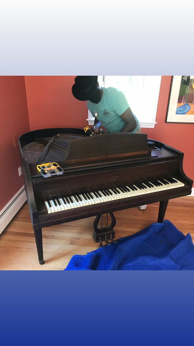 A Friend With A Truck tweet media