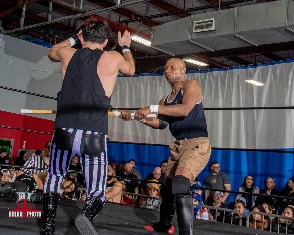 JalenWarren1's tweet photo. We Went through hell in the ladder match I may lost the battle but I won the war 

@briank_photo 
@WOWPROWRESTLING 
#notjustanindyshow 
#16thanniversary 

#locknkey #laddermatch #nolimits #crazy #extreme #chaos #brutal #prowrestling #hardcore #chairs #tables #kendostick https://t.co/WjASLlN0c1