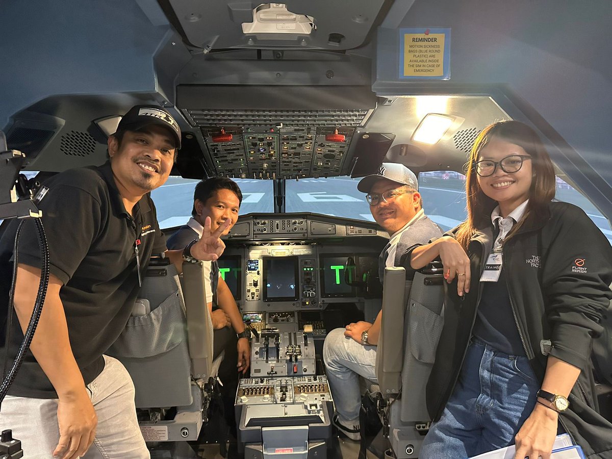 dviation_group's tweet photo. ATR 42/72-600 Engine Ground Run in the Philippines with Mr Froilan Balucio 🇵🇭🙌

#aviation #simulator #flightsimulator #simulatortraining #atr #aviationtraining https://t.co/U6Xnrm8FG1