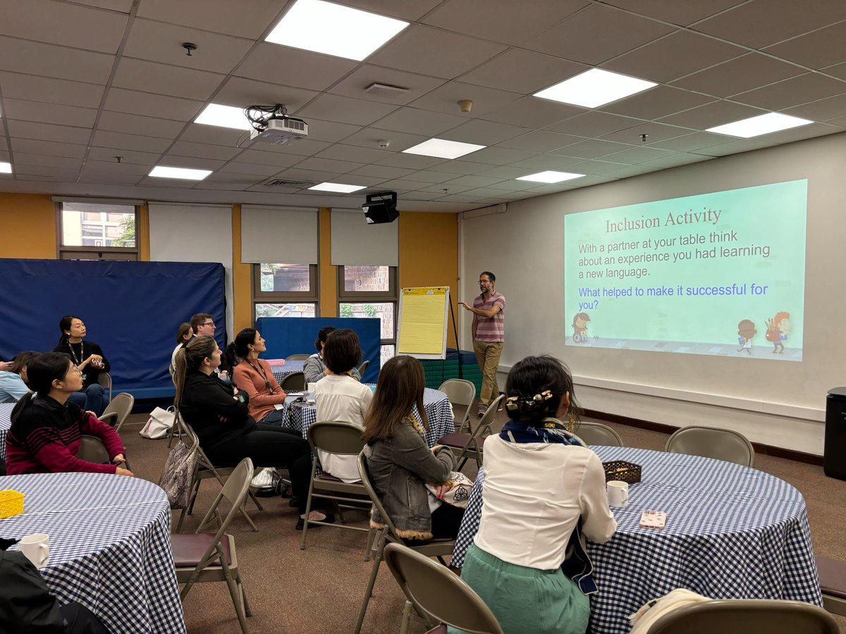 ShafaliShafali's tweet photo. It was heart-warming to see parents engage and ask thoughtful questions in our parent learning session on "Conditions for Multilingual Learner Success". We build trust and credibility in our programs through open and transparent conversations, and sharing research with parents. https://t.co/R0NwROMNst