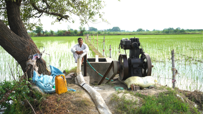 Under the world’s largest community-led #groundwater management program, the #AtalBhujalYojana, the World Bank is helping farmers in seven states better manage their water resources. 

Read more: wrld.bg/wcKZ50QcOXe 
#COP28 #LivablePlanet