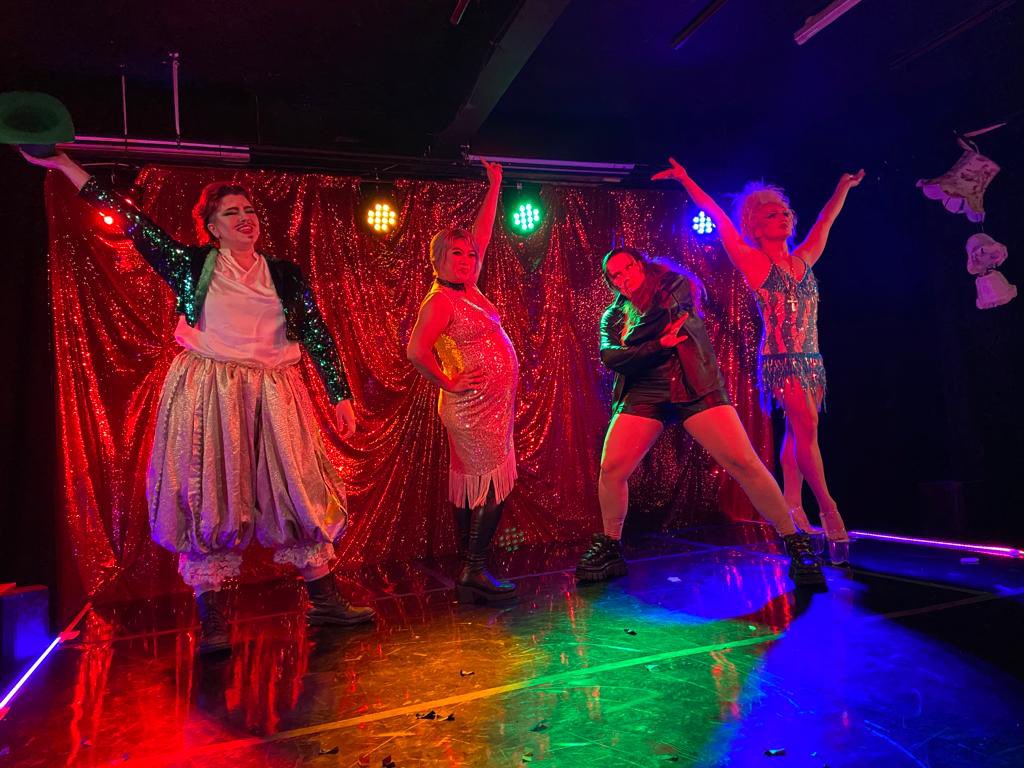Noemi Swan (@nemysmusic) on Twitter photo If you’re in Nottingham (or not) in the next 3 weeks, go and see OUTLAWED <a href="/wearenonsuch/">Nonsuch Studios</a>
Robin Hood in drag with fab talented cast, hilarious and bonkers
🌟🌟🌟🌟🌟 If you’re in Nottingham (or not) in the next 3 weeks, go and see OUTLAWED <a href="/wearenonsuch/">Nonsuch Studios</a>
Robin Hood in drag with fab talented cast, hilarious and bonkers
🌟🌟🌟🌟🌟