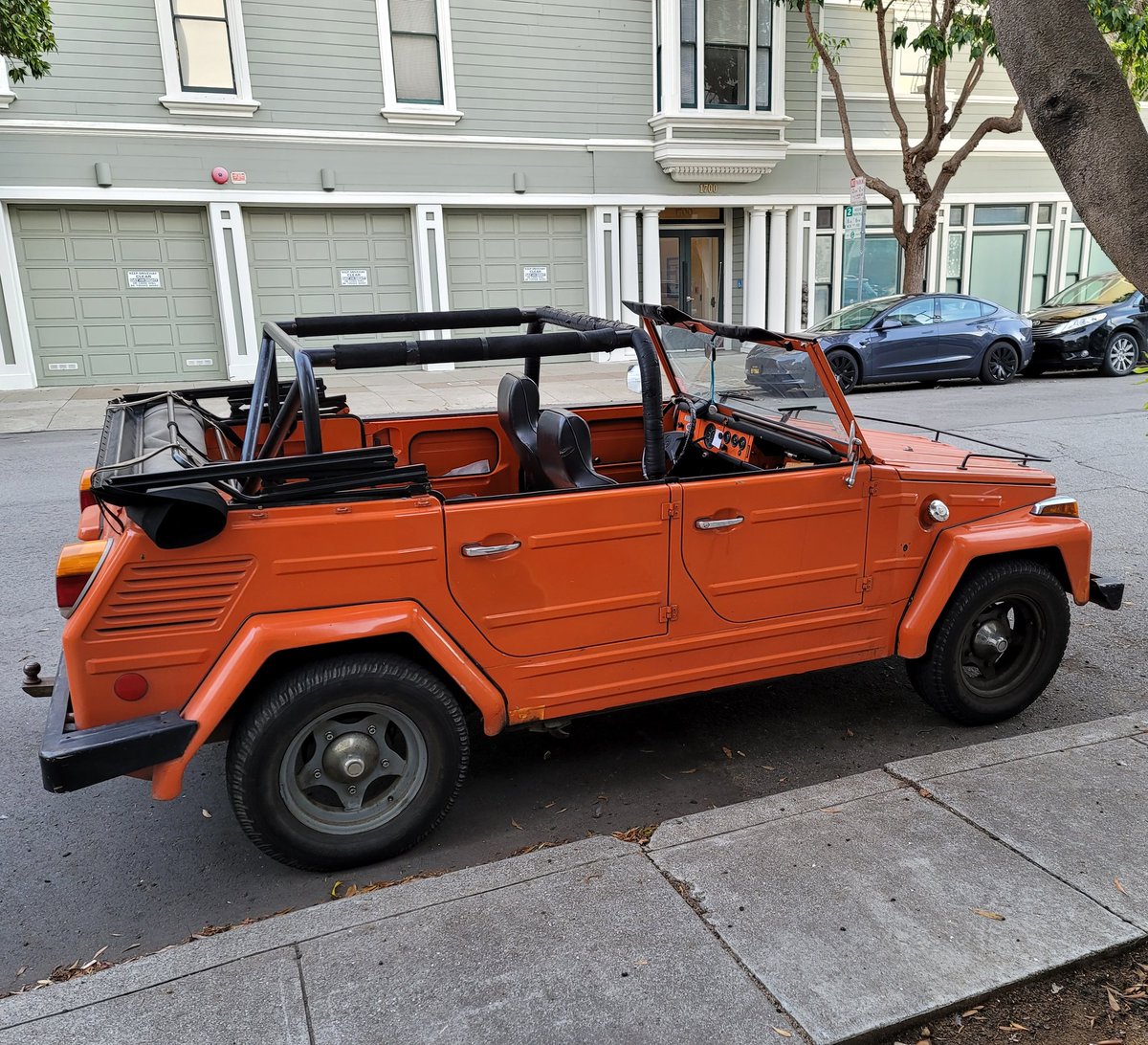 The random Things you see in The City.
#sf #carsinsanfrancisco #randomthings #vwthing #vwsofsanfrancisco #vwsoftwitter #carsoftwitter