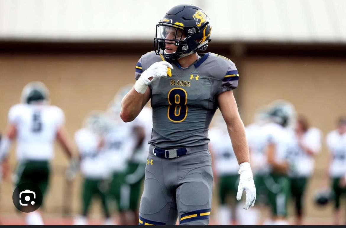 Blessed to receive my 2nd offer from Clarke university #AGTG @CoachHicksCU <a href="/Coach_Baham/">Robert Baham Jr.</a> <a href="/RecruittheW/">Wharton High School Football College Recruiting</a> <a href="/WhartonHighFB/">Wharton Wildcats Football</a>