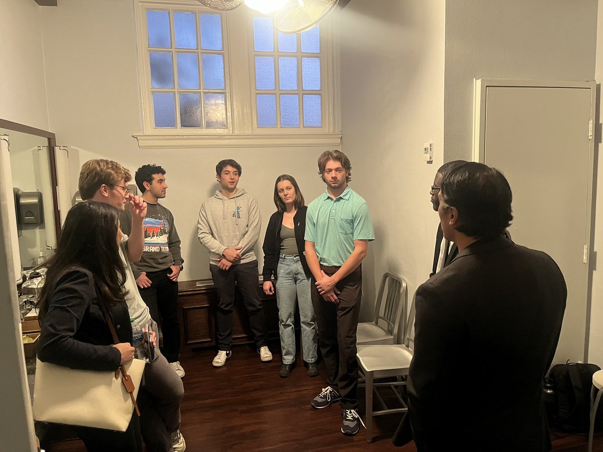 SMUtate's tweet image. Despite travel delays canceling the student forum today, a few students were able to meet with and learn from tonight’s speaker, Jimmy Chin, upon his arrival.