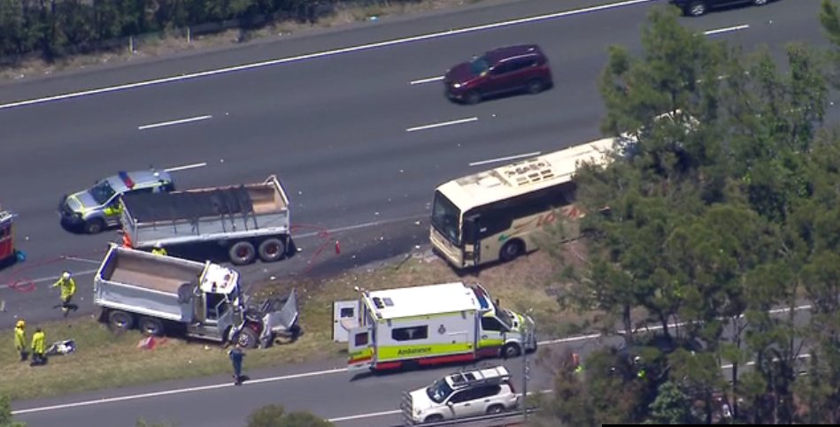 QldAmbulance's tweet image. #Update3 #Satpylton