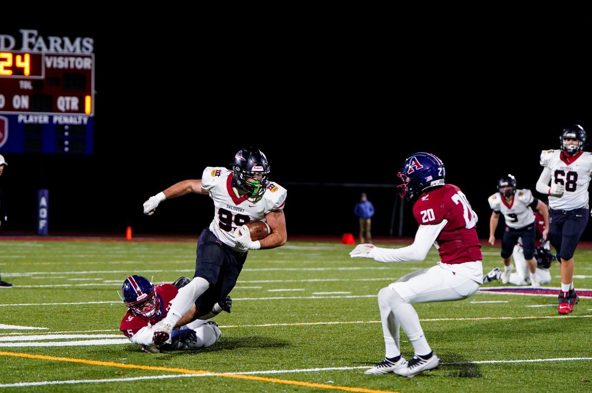 Junior year done. Looking forward for my senior year. 

- First team, all league defense
- Second team, all New England defense
- 6,5 240 class of 2025

hudl.com/v/2LjzVN 

<a href="/TheBKLYNFC/">THE BROOKLYN FOOTBALL CLUB</a> 
<a href="/CoachWNickCC/">Coach Nickerson</a> 
<a href="/Coach_Phelps11/">Salisbury School Football</a>