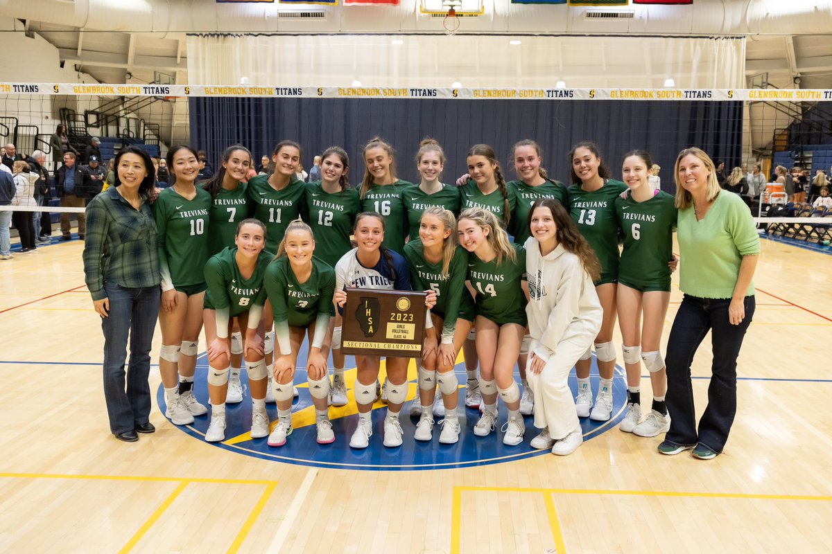 Looking forward to club season this year after having a great high school season with New Trier! I had lots of fun competing with my high school team in playoffs and I was honored to be named All-conference. Let’s get the 17s season started!! #AdversityG17Adidas #adidasvolleyball