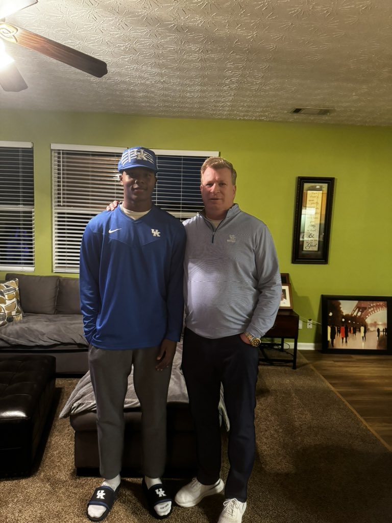 Was a pleasure having you over <a href="/Mike_Stoops41/">Mike Stoops</a>