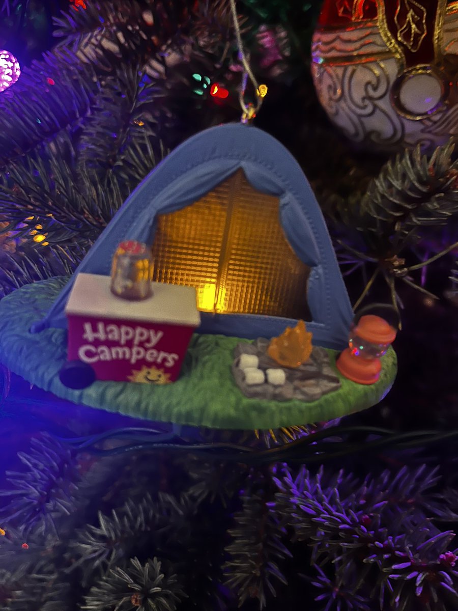 ParmaMayor's tweet photo. I grew up camping in SW Michigan every weekend at Timber Trails CG in Decatur, Mi. Wonderful childhood, high school and college experiences on the lake and more. So, today’s #parmaornament is in recognition of those memories. #camping #sailing #boating #watersking #campfires https://t.co/JnnUOqJcDI