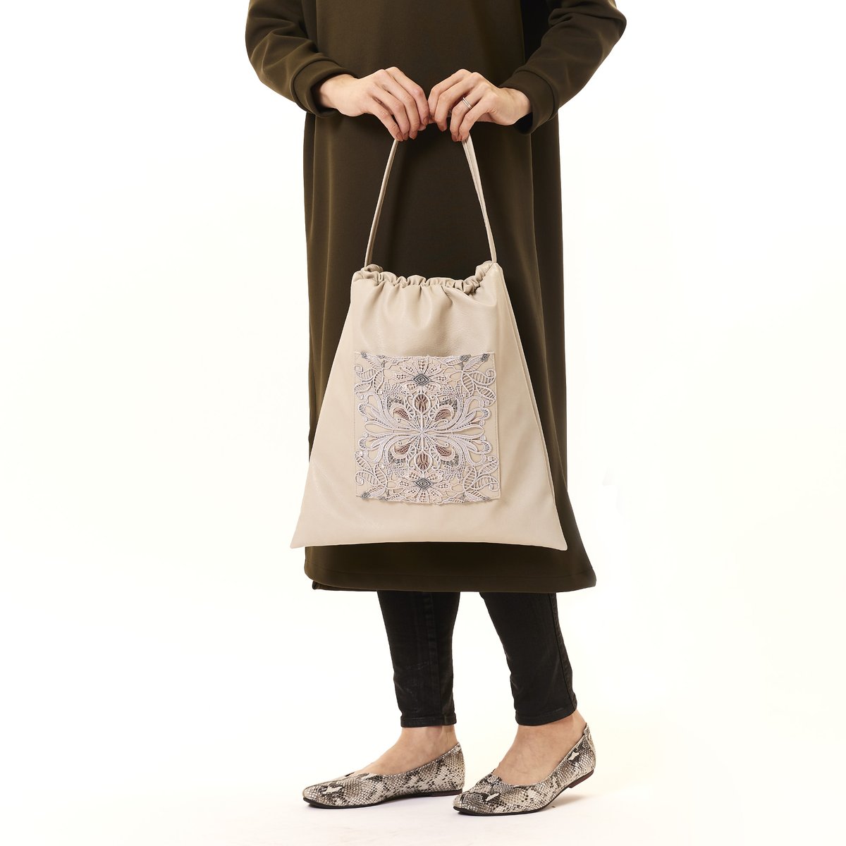 【一個限定】✨　手提げカバン　コラージュ素材　モチーフ　レース 一個限定】✨ 手提げカバン コラージュ素材 モチーフ レース 楽天市場