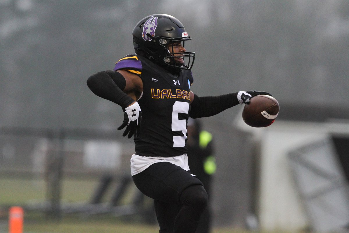 UAlbany Football tweet media
