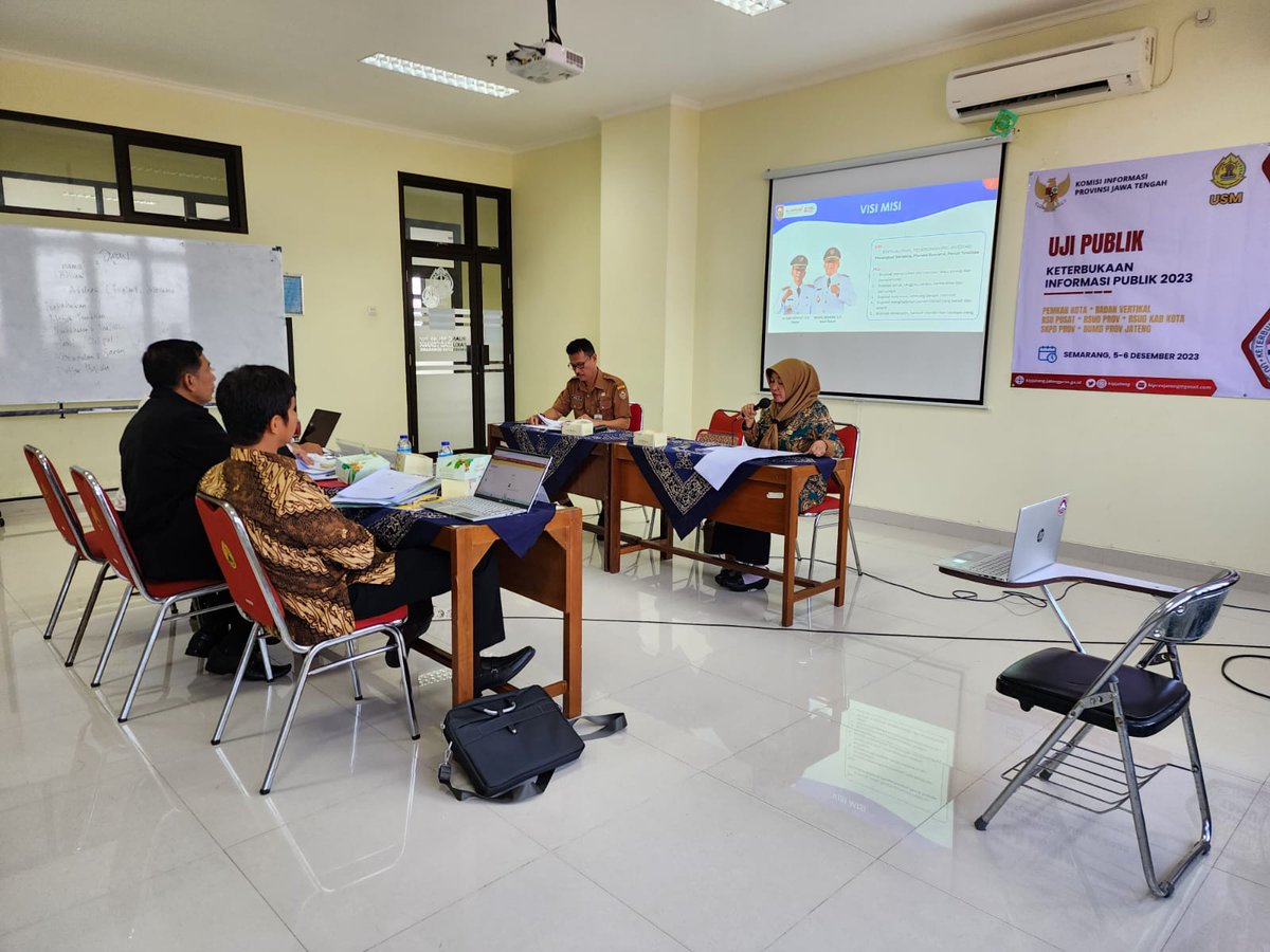 PPID Kabupaten Boyolali baru saja melaksanakan Uji Publik pada 5 Desember 2023 kemarin. Kegiatan ini bertujuan untuk mengetahui apakah badan publik mampu memberikan layanan informasi publik secara konsisten dan inovatif.