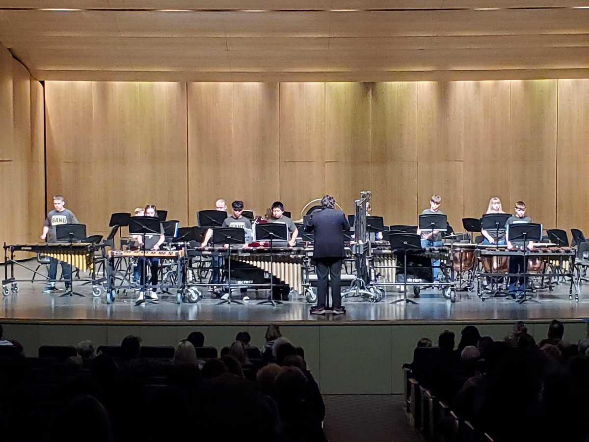 alma_middle tweet media